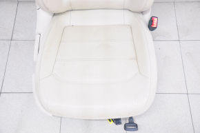 Scaun de pasager VW Passat b7 12-15 SUA cu airbag, manual, cu încălzire, piele, bej, pentru curățare chimică