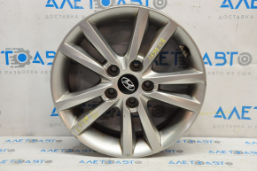 Roata de 16 inch Hyundai Sonata 15-17 SUA cu o usoara indoitura.