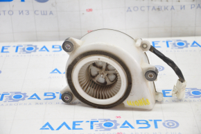 Ventilatorul de răcire VVB pentru Toyota Highlander 08-13 hibrid.