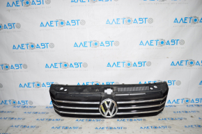 Решетка радиатора grill со значком VW Passat b7 12-15 USA