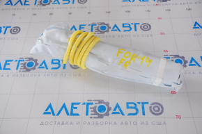 Airbagul pentru scaunul drept al Subaru Forester 14-18 SJ.