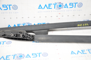 Balustradele longitudinale Toyota Sienna 04-10 nu au două capacuri, vopseaua s-a cojit