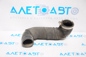 Furtunul de intercooler stânga pentru Ford Fusion mk5 13-16 2.0T doar cauciuc