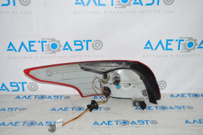 Lampa exterioară aripă dreapta Ford Focus mk3 15-18 restilizare 4 uși