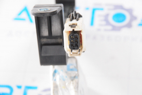 Антенна smart key Toyota Prius V 12-17