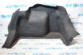 Capacul arcului drept Dodge Dart 13-16 tip 2 este rupt.