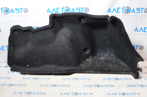 Capacul arcului drept Subaru Legacy 15-19 are prinderea ruptă.