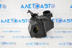 Corpul filtrului de aer Ford Escape MK3 17-19 restilizat 2.5