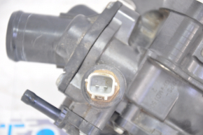 Corpul termostatului Infiniti QX50 19-