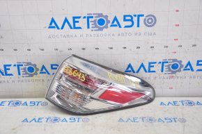 Lampa exterioară aripă dreapta Lexus RX350 10-12 pre-restilizare, crăpături