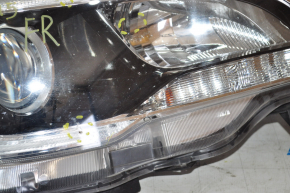 Фара передняя правая Subaru Outback 15-17 голая, дорест, галоген, темная, сколы