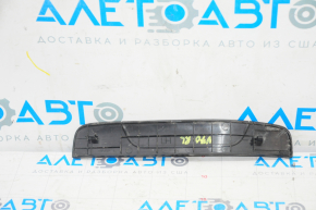 Накладка порога внешняя задняя левая Toyota Camry v70 18-24 черн, царапины