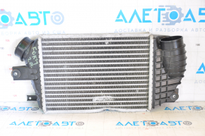 Intercooler-ul Subaru Forester 14-18 SJ 2.0 este montat.