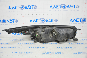 Фара передняя левая Toyota Highlander 14-16 голая, светлая, галоген, под полировку