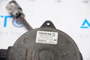 Мотор вентилятора охлаждения правый Toyota Corolla e12 02-06 D4D Verso Avensis