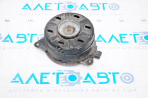 Motorul ventilatorului de răcire dreapta pentru Toyota Sienna 11-16 3.5 nu are cip.