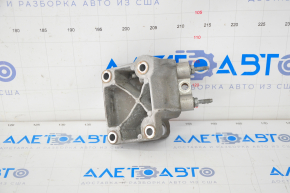 Кронштейн подушки двигателя правый Dodge Challenger 11-23 5.7