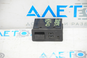 USB Hub, AUX Mazda CX-5 13-16