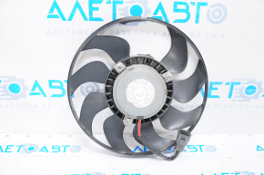 Paletele ventilatorului de răcire dreapta Mazda6 09-13 2.5 cu motor, lipsește o paletă, crăpată.