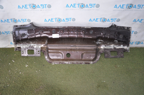 Panoul din spate al Chevrolet Malibu 13-15, de culoare bordo.