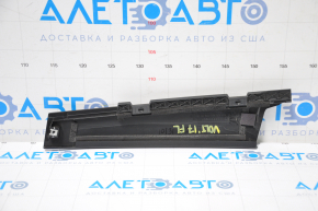 Panoul lateral frontal stânga Chevrolet Volt 16-