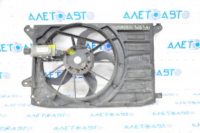 Difuzorul capacului radiatorului asamblat Ford C-max MK2 13-18 rupt.