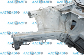 Partea din față dreapta a Mazda 6 13-17 fără gene, albă, pe caroserie.