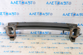 Amplificatorul de bara fata pentru Jeep Compass 11-16 ruginit.