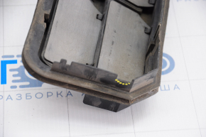 Grila de ventilatie dreapta pentru Chevrolet Malibu 13-15 tip 1, marginile sunt rupte