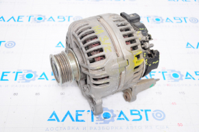 Generatorul VW Passat b7 12-15 USA 2.5 nu are piese de schimb.