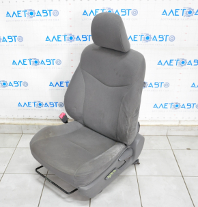 Scaunul șoferului Toyota Prius 30 10-15 fără airbag, manual, velur, gri închis, pentru curățare chimică.