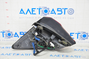 Lampa exterioară aripă dreapta Honda HR-V 16-22, prindere ruptă.