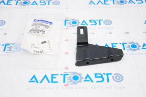 Fixarea buzei bara fata sub ornamentele laterale dreapta Jeep Grand Cherokee WK2 17- nou OEM original