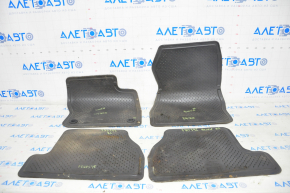 Set de covorașe pentru interiorul mașinii Ford Focus mk3 11-18, material textil negru, compatibil cu curățarea chimică