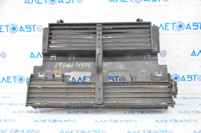 Jaluzele deflectorului radiatorului asamblate pentru Ford Fusion mk5 13-16 cu motor electric