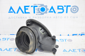 Лючок бензобака Ford Focus mk3 11-18 4d в сборе, облом защелки