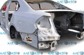 Четверть крыло задняя левая VW Passat b7 12-15 USA белый, крашена, шпаклевана, на кузове