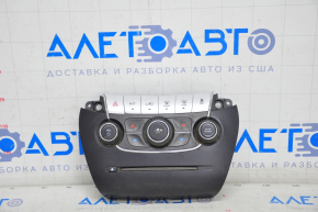 Controlul climatizării pentru Dodge Journey 11- este pe un ecran mic, butonul de reglare este șters.