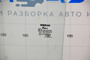 Стекло двери задней левой Nissan Versa Note 13-19