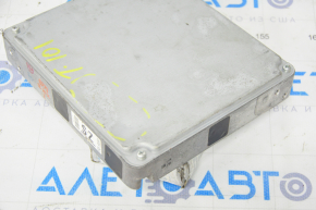 Modulul ECU al motorului Toyota Solara 3.3 04-08 este disponibil.