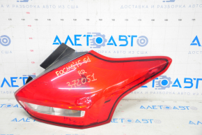 Lampa dreapta Ford Focus mk3 15-18 restilizat 5 uși halogen