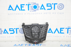 Panoul de control al casetofonului Ford Escape MK3 13-16 a fost deschis, suporturile sunt rupte