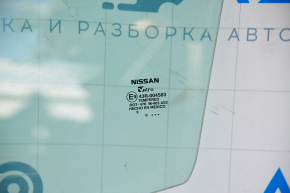 Стекло двери передней левой Nissan Sentra 20-24