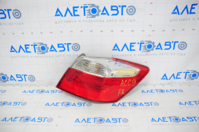 Lampa exterioară aripă dreapta Honda Accord 13-15, crăpături pe sticlă.