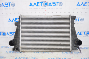 Intercooler-ul Cadillac CTS 14- 2.0T este lovit.