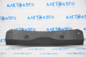 Capacul portbagajului Ford Focus mk3 11-18 5d zgâriat, uzat