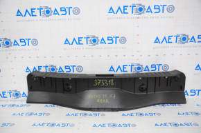 Capacul portbagajului Ford Focus mk3 11-18 5d zgâriat, uzat