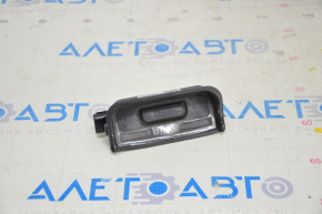 Iluminarea numărului capacului portbagajului Honda Civic X FC 16-21 4d cu buton.