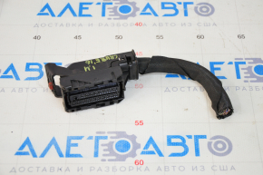 Фишка на блок ECU компьютер двигателя Chevrolet Cruze 16- 1.4 черная