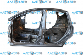 Bara centrală stânga a caroseriei Nissan Versa Note 13-19 pe caroserie